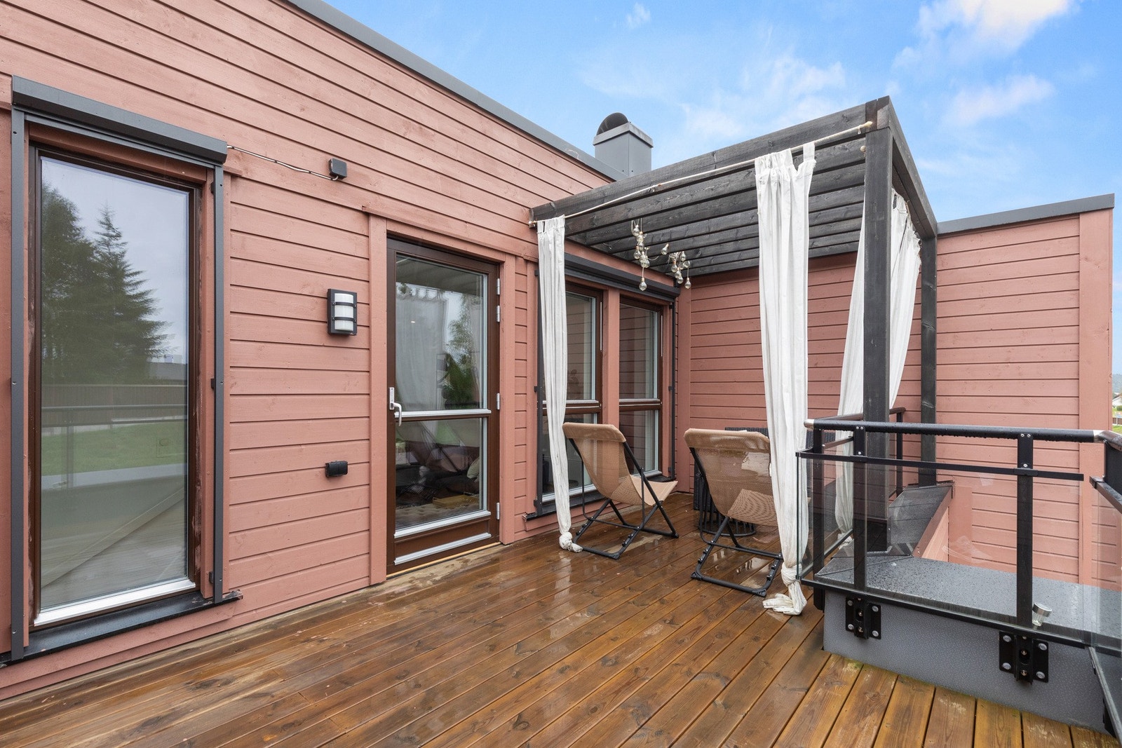 Takterrasse. Galleribilde