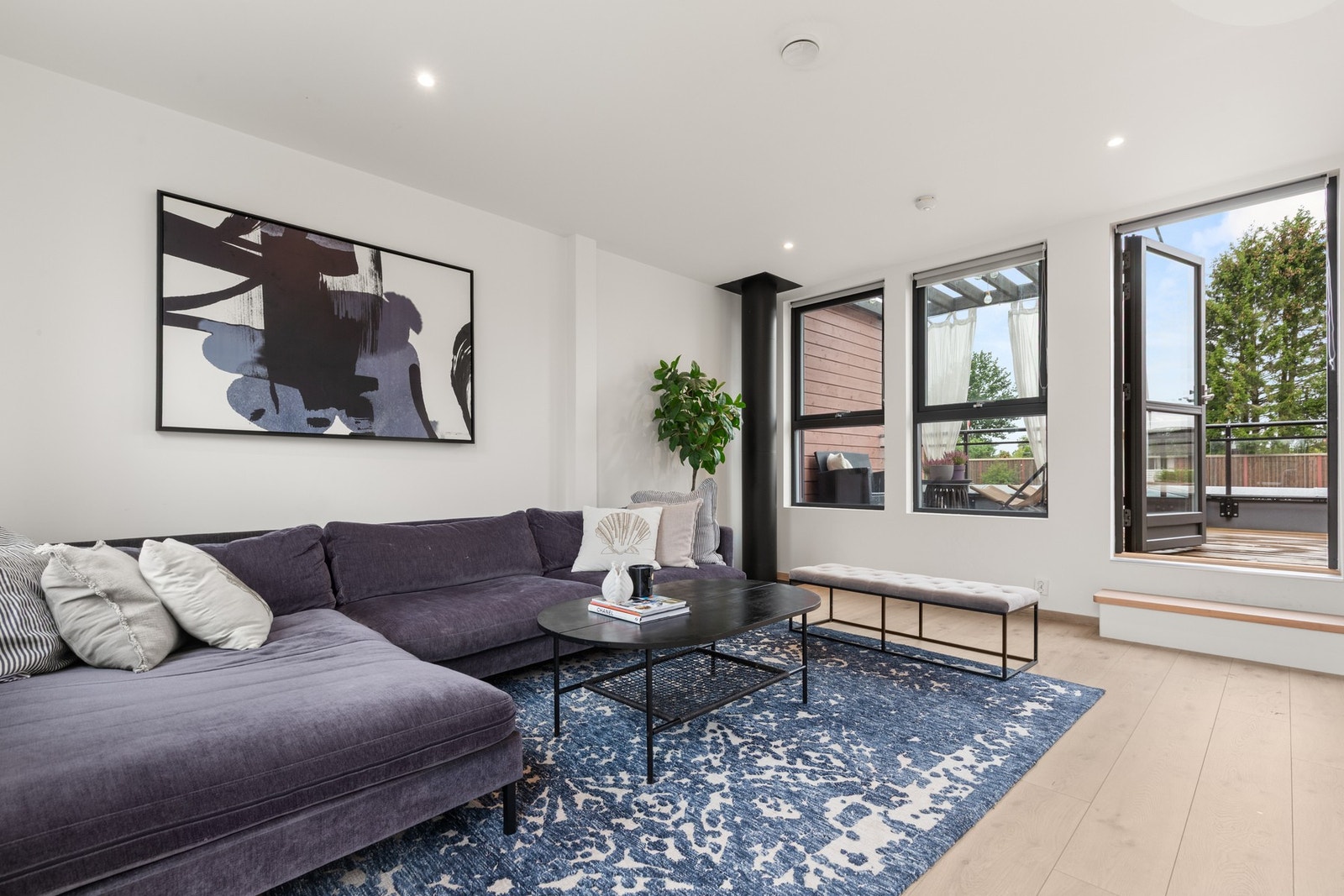 Her finner du også et eget toalettrom og en praktisk bod. Galleribilde