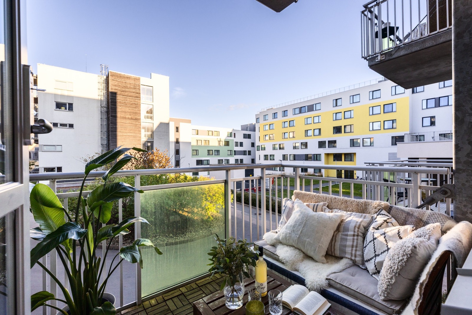 Romslig 2-roms selveierleilighet med balkong på 5 m². Galleribilde