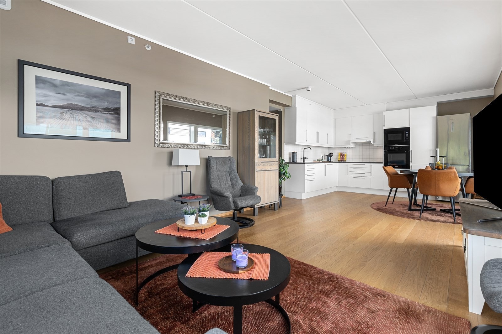 Velkommen til Hegsbroveien 78! Galleribilde