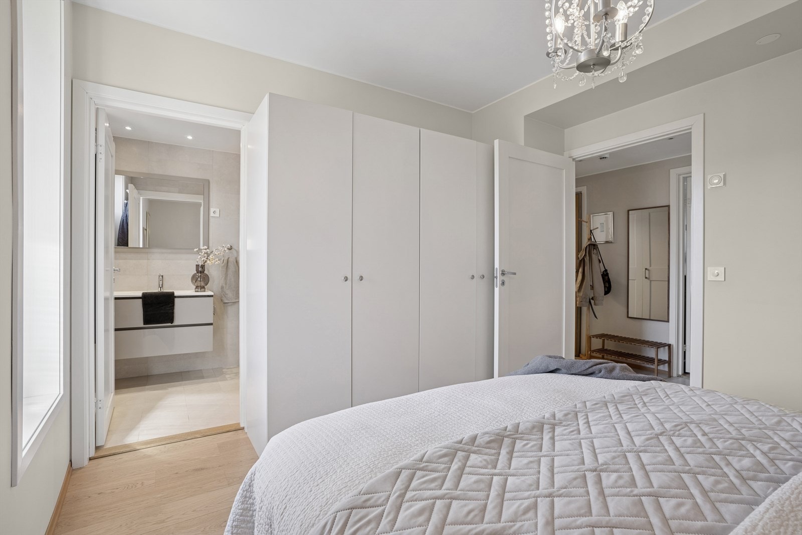 Soverommet har direkte tilknytning til 1 bad. Galleribilde