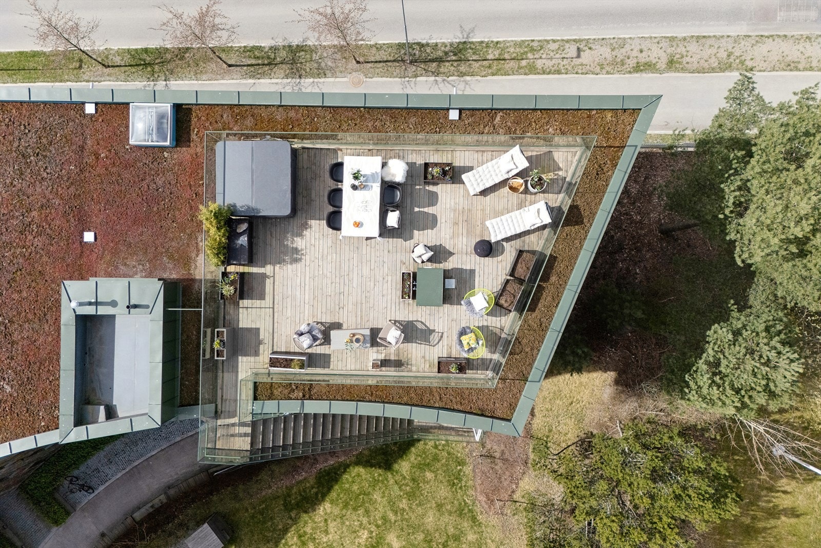 Strøken toppleilighet med egen takterrasse på 55 m². Galleribilde