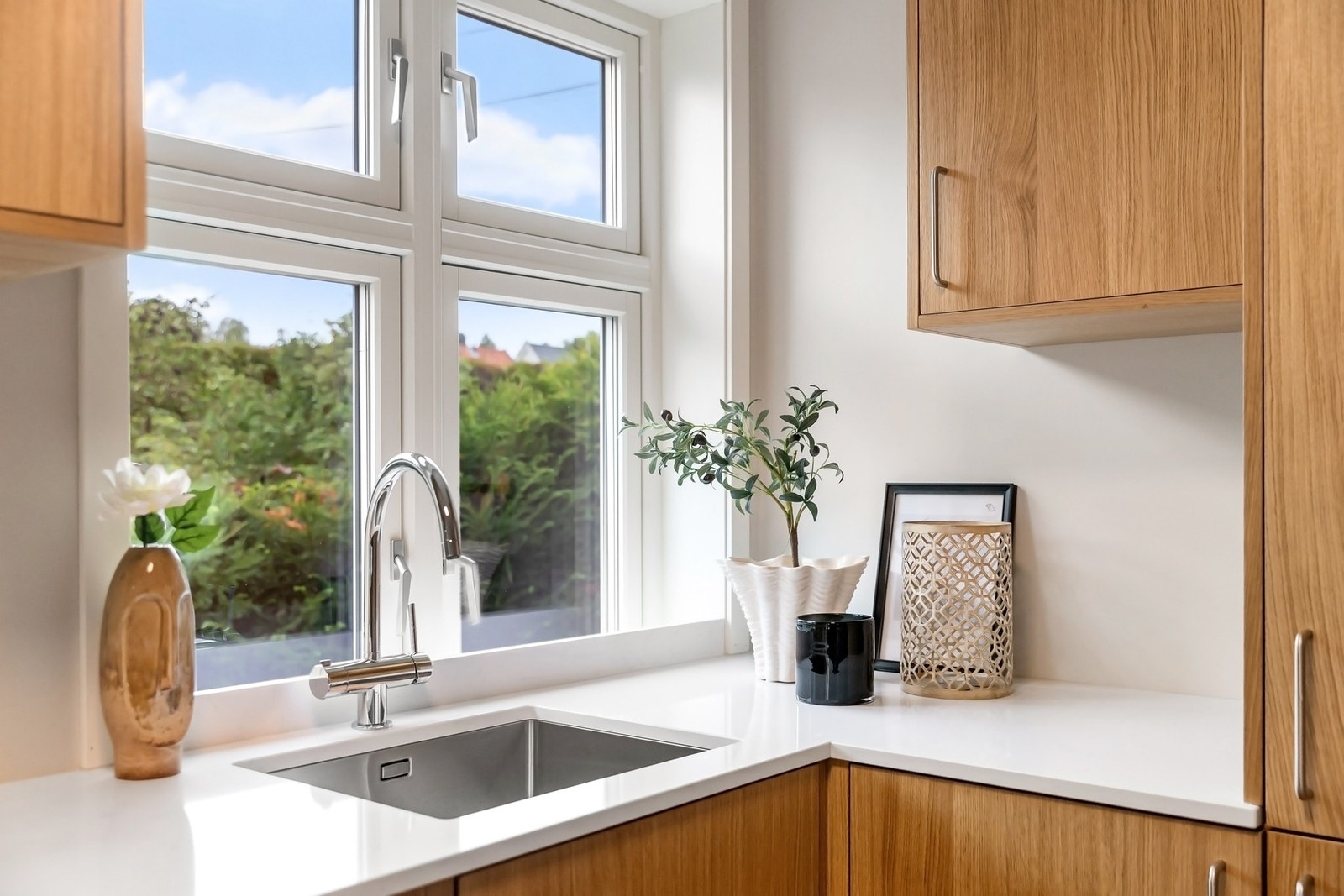 Under oppvaskkum er det montert Waterguard. Galleribilde