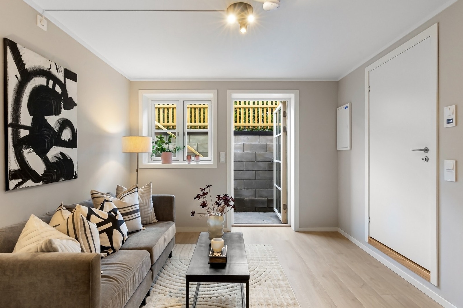 Hybel - Rommet er godkjent for varig opphold og kan derfor også benyttes til soverom ifm. hybelutleie. Galleribilde