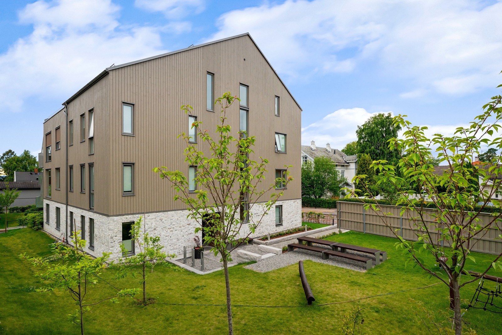 Felles eiet tomt i sameiet på 2.599,4 m². Galleribilde