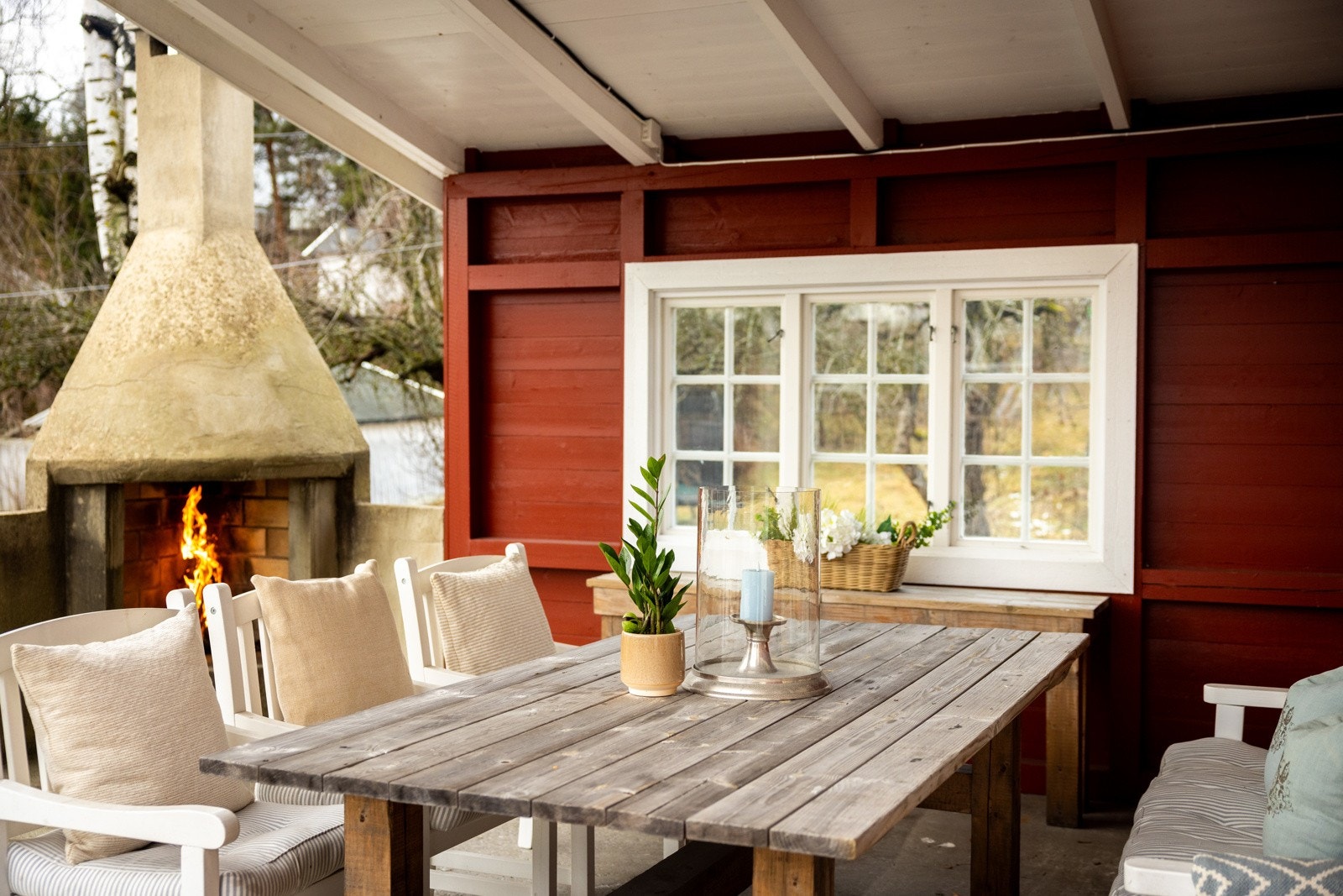 Hyggelig utepeis - herlig på lune sommerkvelder. Galleribilde