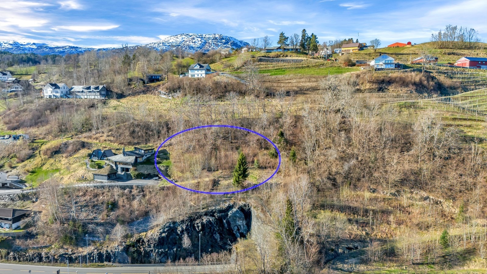 - Få minutter gange til nærmeste busstopp - Galleribilde