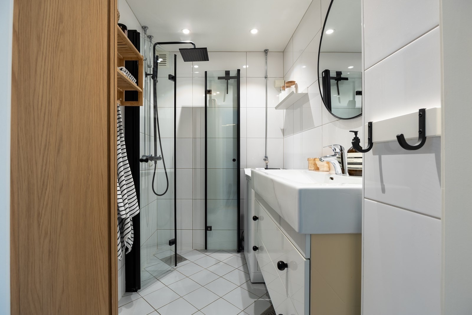 Badet er pusset opp i regi av borettslaget i perioden 2008-2010 Galleribilde