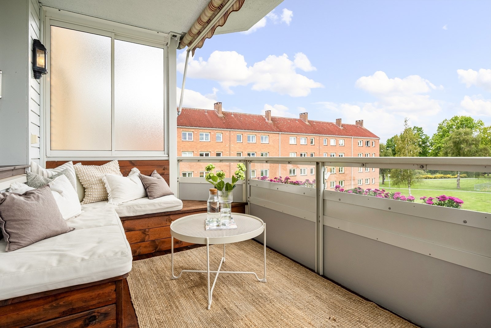 Velkommen til Våronnveien 4, presentert av Thomas Ringsvold ved Nordvik Bygdøy Allè Galleribilde