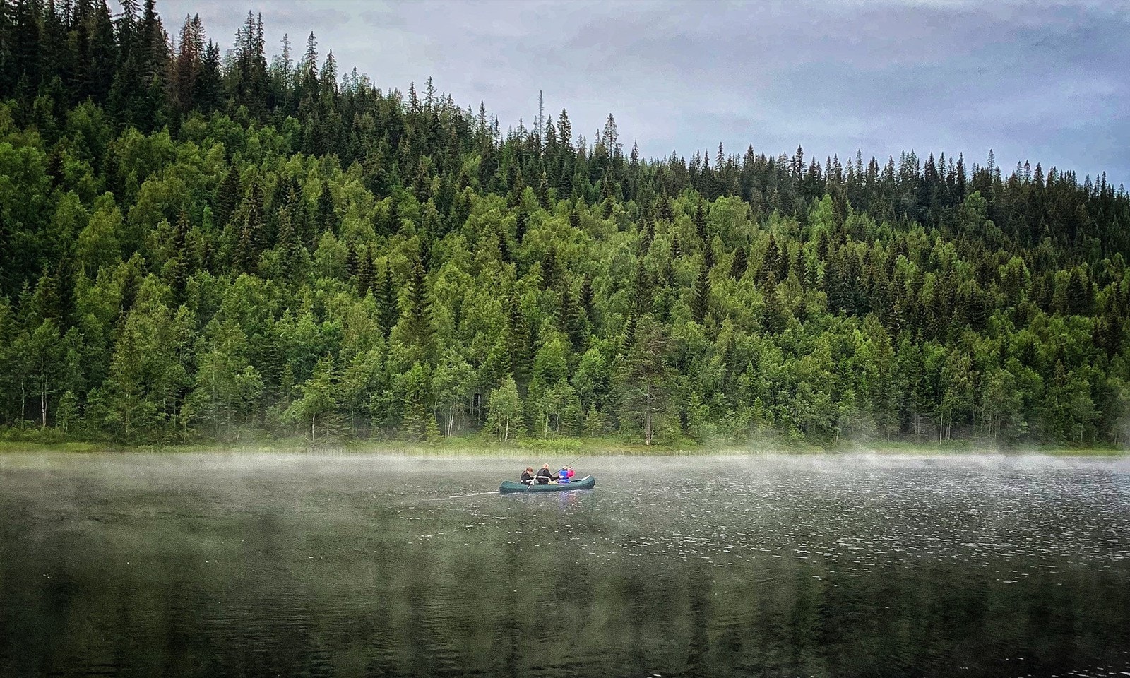 Bilde tatt av Killingtjern nedenfor hytten. Galleribilde