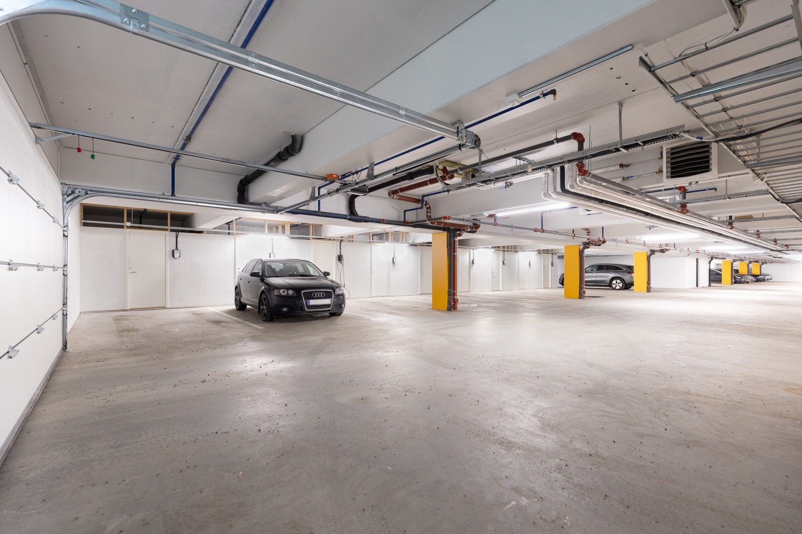 Garasjeanlegg Galleribilde