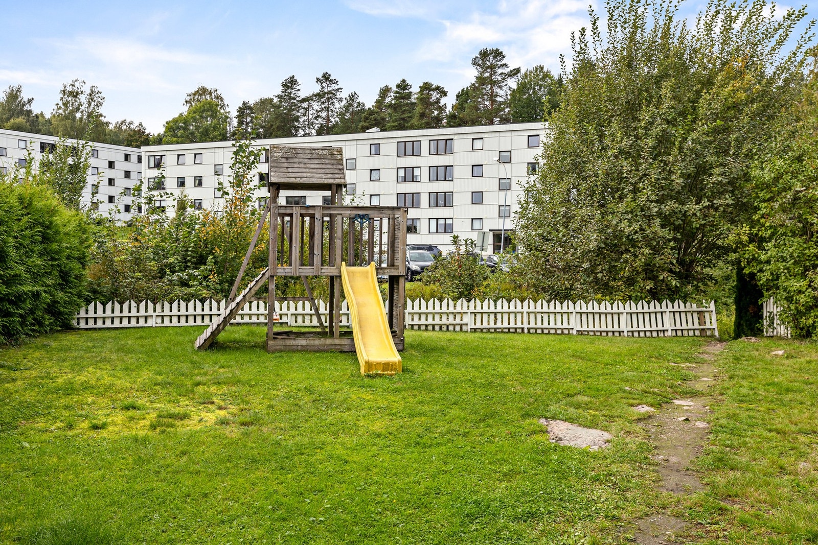 Området er kjent for å være et godt boområde med flotte lekeplasser i nærområdet. Galleribilde