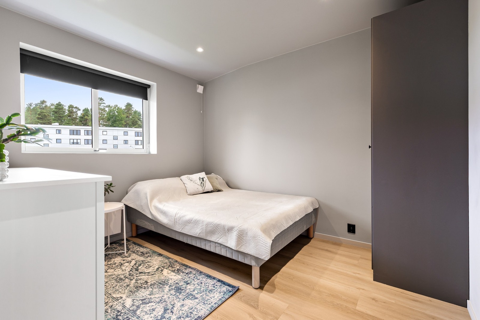 Rekkehuset har 3 soverom i 2.etg. Galleribilde