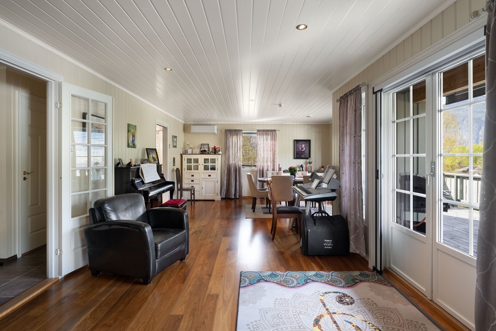 Stor stue på over 50 kvm. Galleribilde