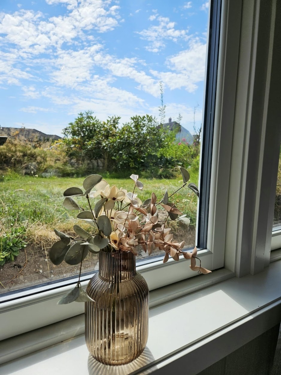 Leiligheten disponerer egen hageflekk rett på utsiden Galleribilde