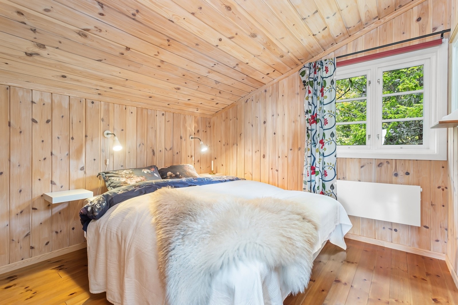 Om ønskelig er det også rom for kommode for oppbevaring. Galleribilde