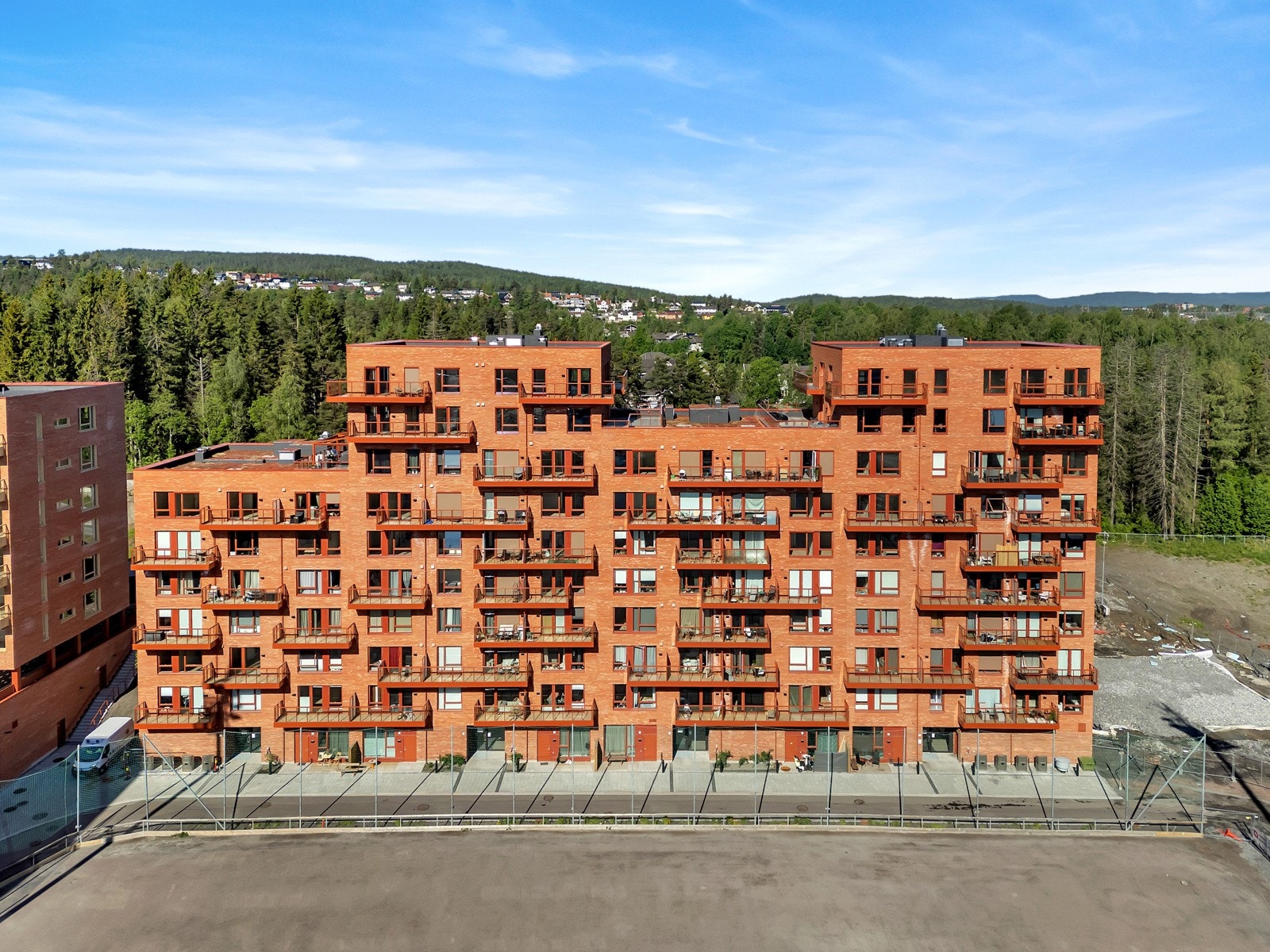 Leiligheten ligger i 6. etg. i det nyoppførte prosjektet Rolvsrud Arena Galleribilde