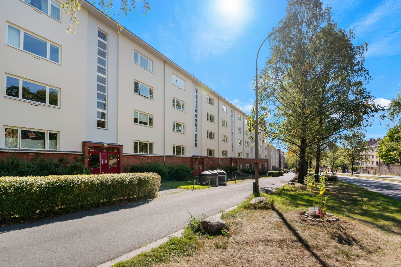 Fasade fra Uelands gate leiligheten ligger vendt rolig mot bakgården Galleribilde