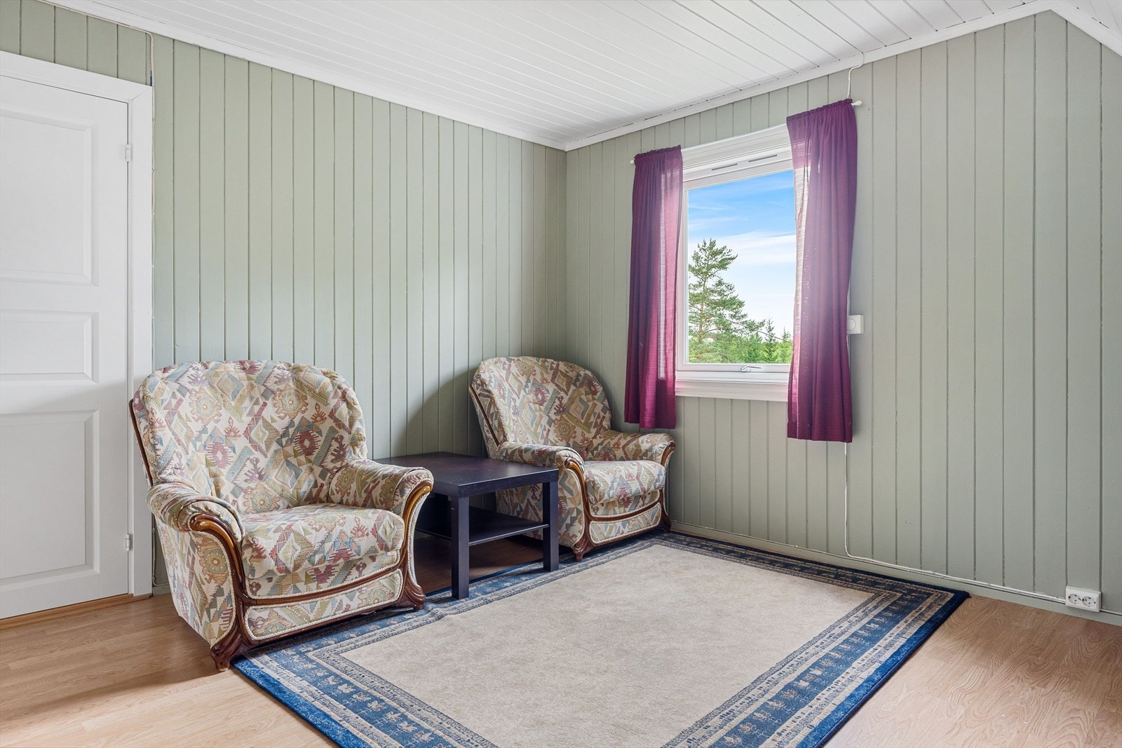 Her får du også inn en dobbeltseng og andre møbler. Galleribilde