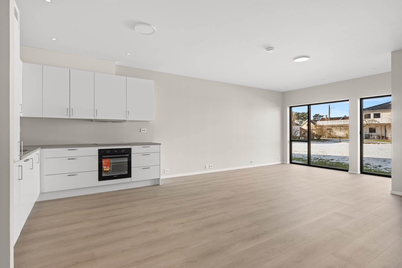 004_011_009_(noen av bildene er fra andre leiligheter i bygget, kan være mindre forskjeller).jpg.jpg.jpg Galleribilde