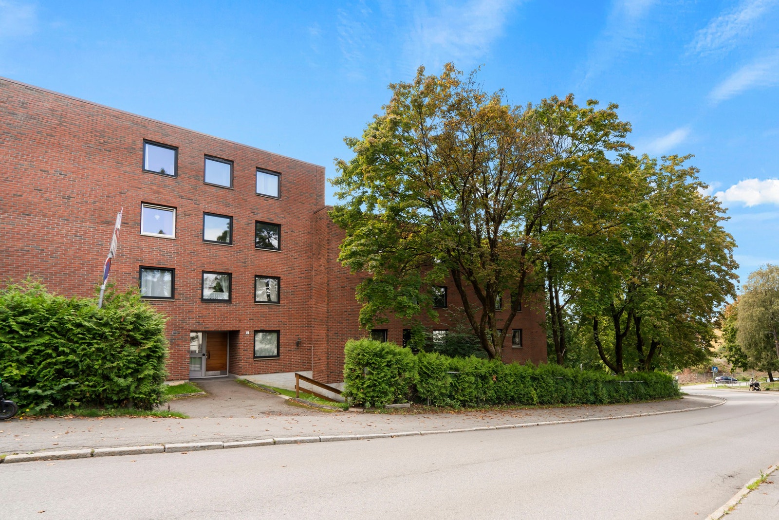 Fasade mot Sinsenveien. Galleribilde