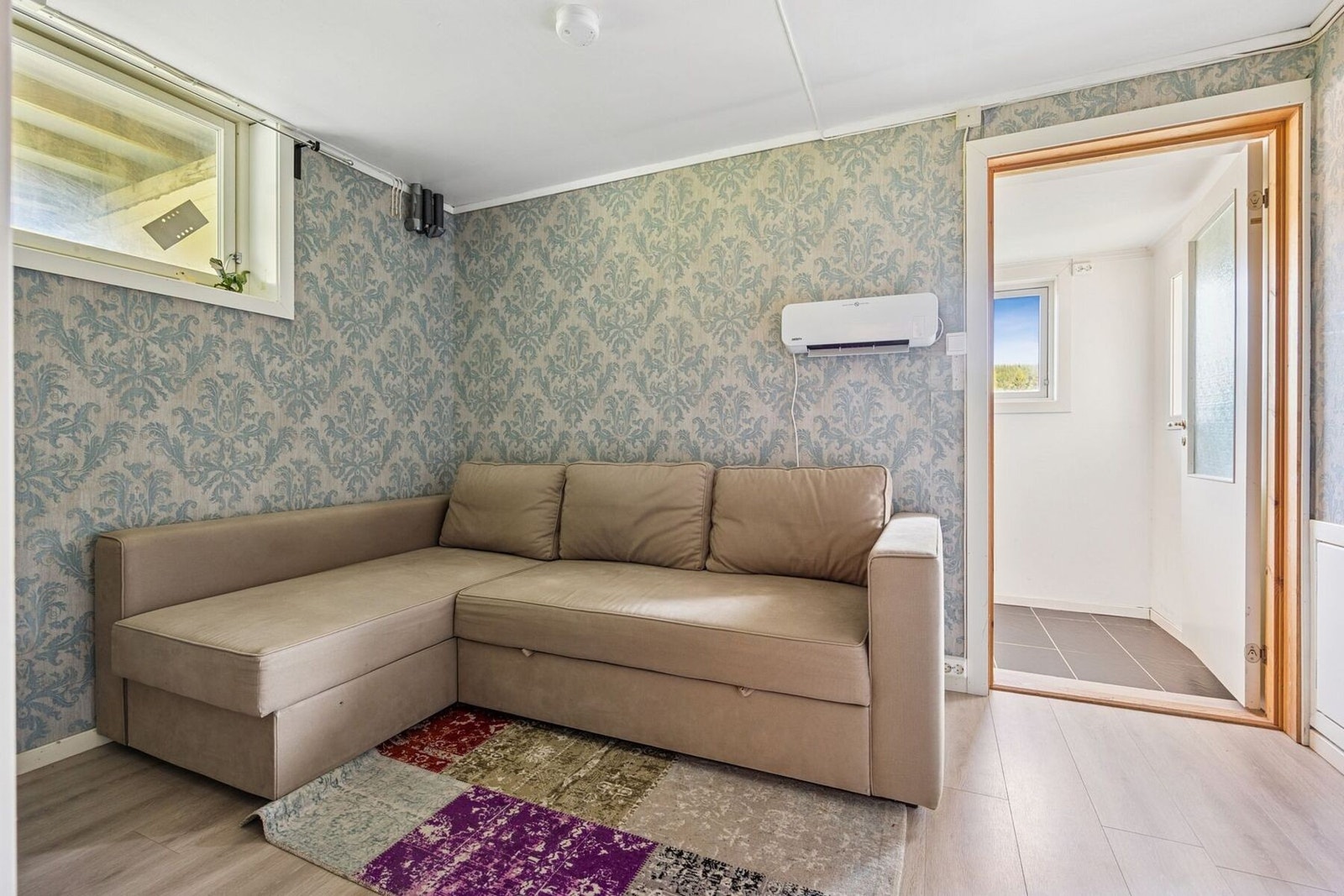 Utleiedel - Gang. Galleribilde