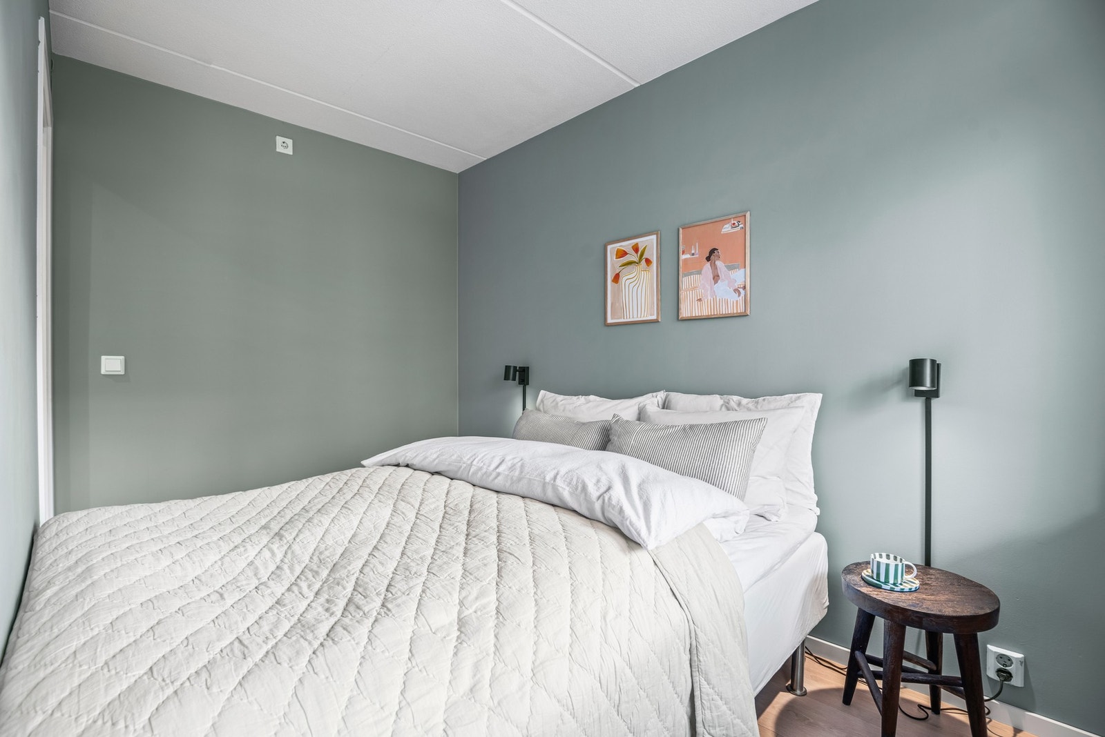 Her er det fin plass til å innrede med dobbeltseng og nattbord. Galleribilde