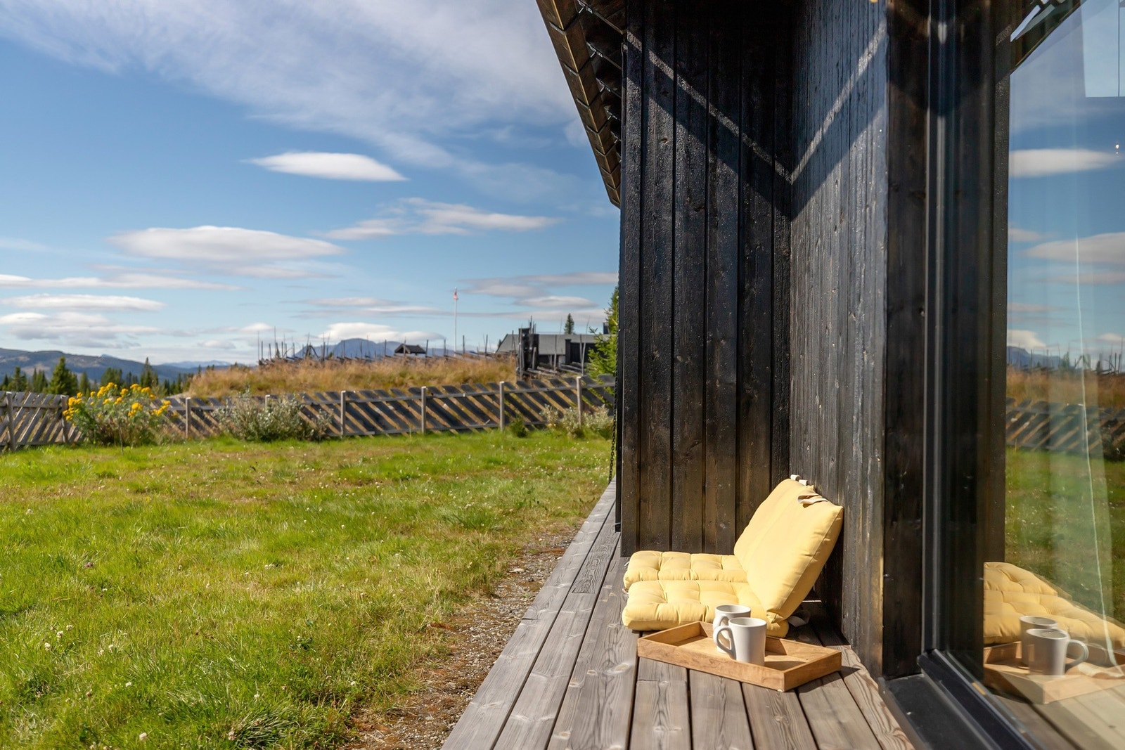 Å sette seg ned på de fine dagene og bare nyte gir en ro i fritiden Galleribilde