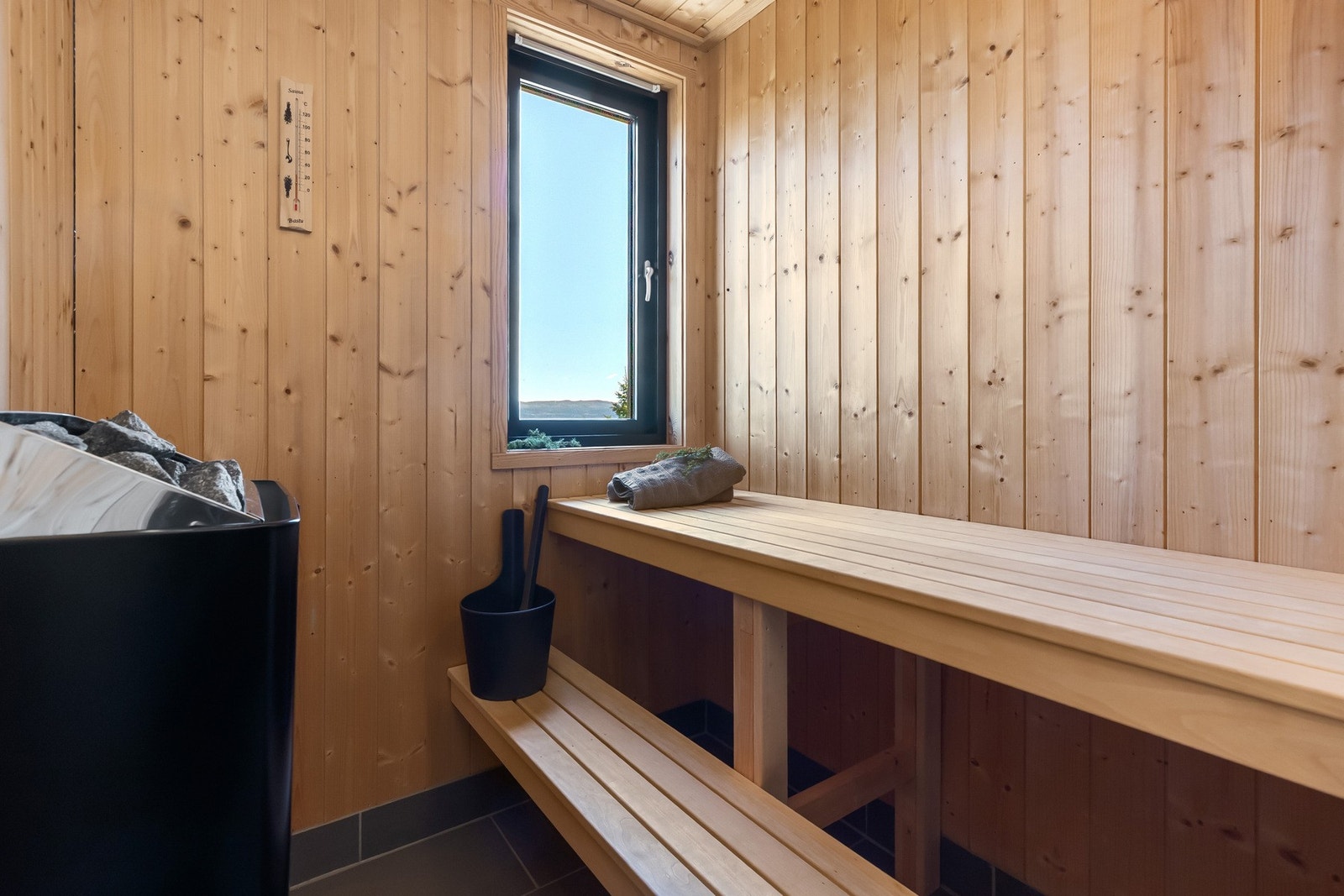 Her kan man sette seg etter en lang dag ute i fjellet Galleribilde