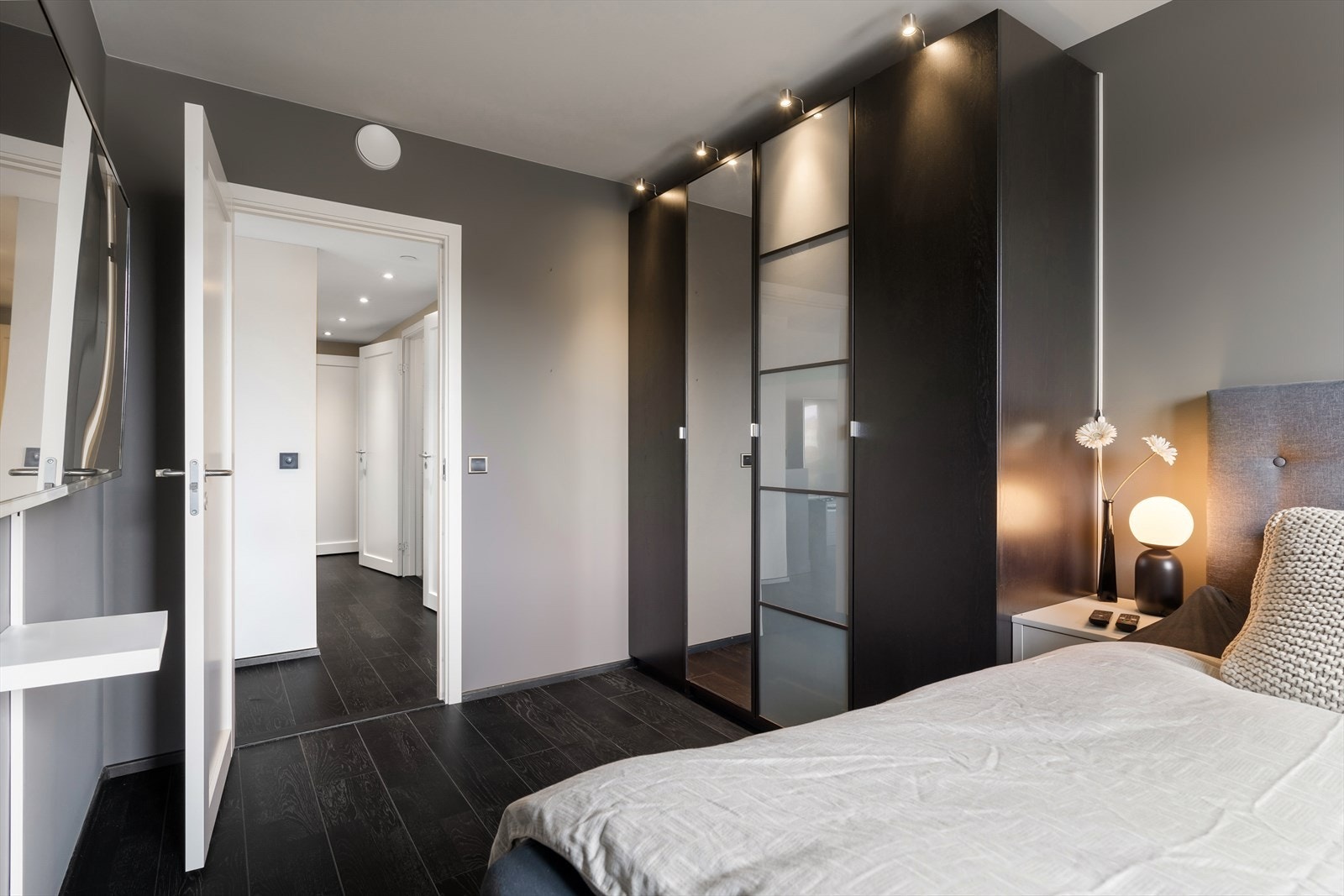 Dette er leiligheten for den kvalitetsbevisste som ønsker det lille ekstra av eksklusivitet og komfort. Galleribilde