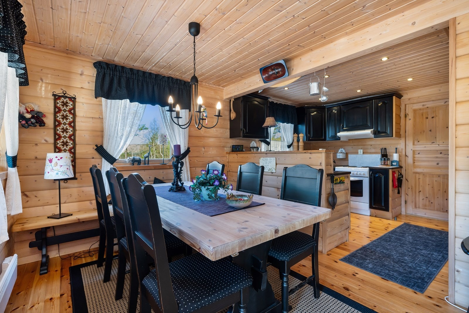 Åpen kjøkkenløsning. Galleribilde