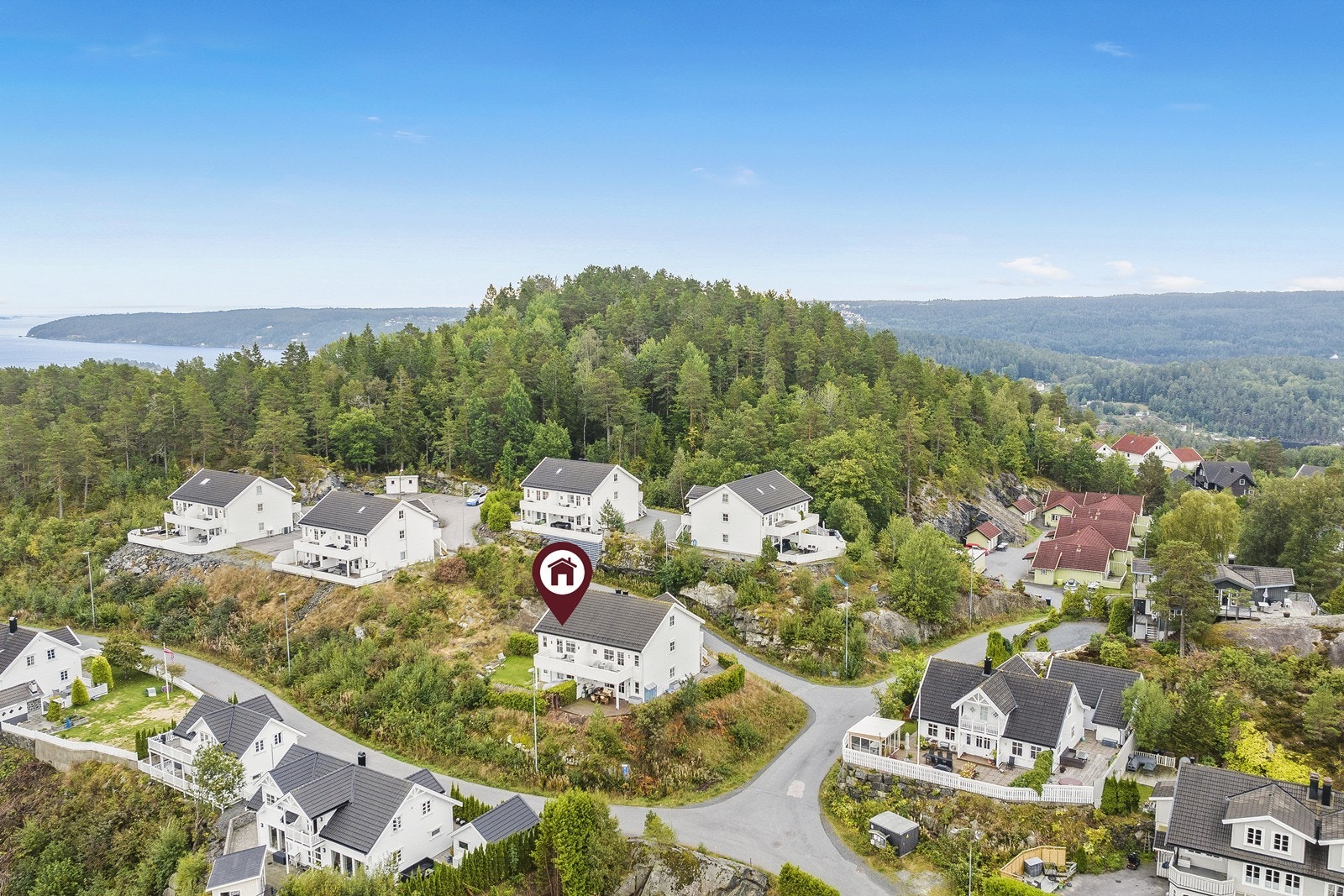 Ta kontakt med megler for visning! Galleribilde