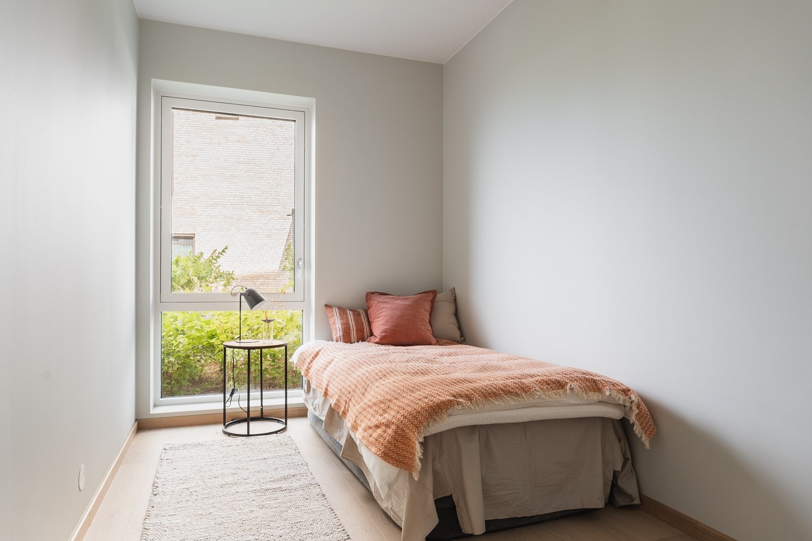 Soverom nr. 2 egner seg ypperlig som kontor eller gjesterom Galleribilde