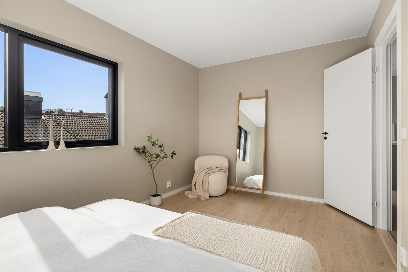 God plass for innredning av garderobeløsning Galleribilde