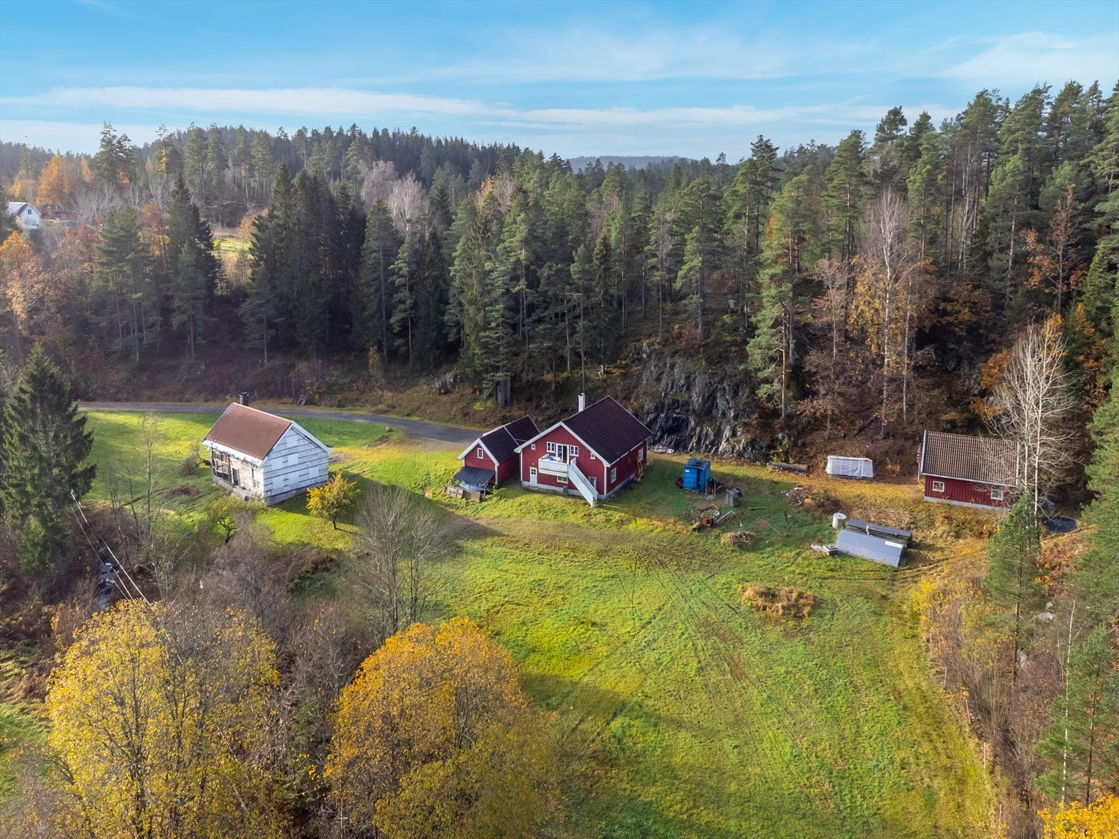 Dronebilde over tomten Galleribilde