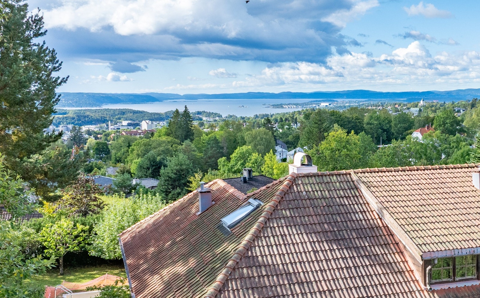 Utsikt fra Bamseveien 26. Galleribilde