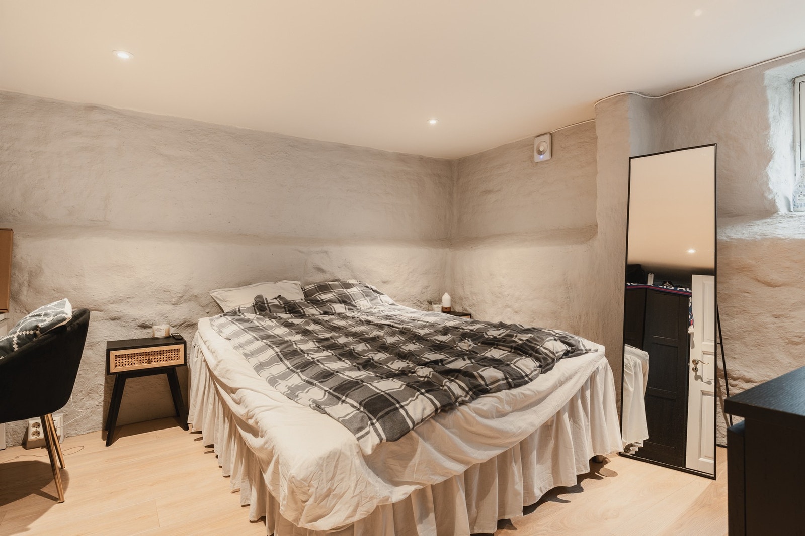 Soverom IIII. Vannbåren gulvvarme også i underetasjen. Galleribilde