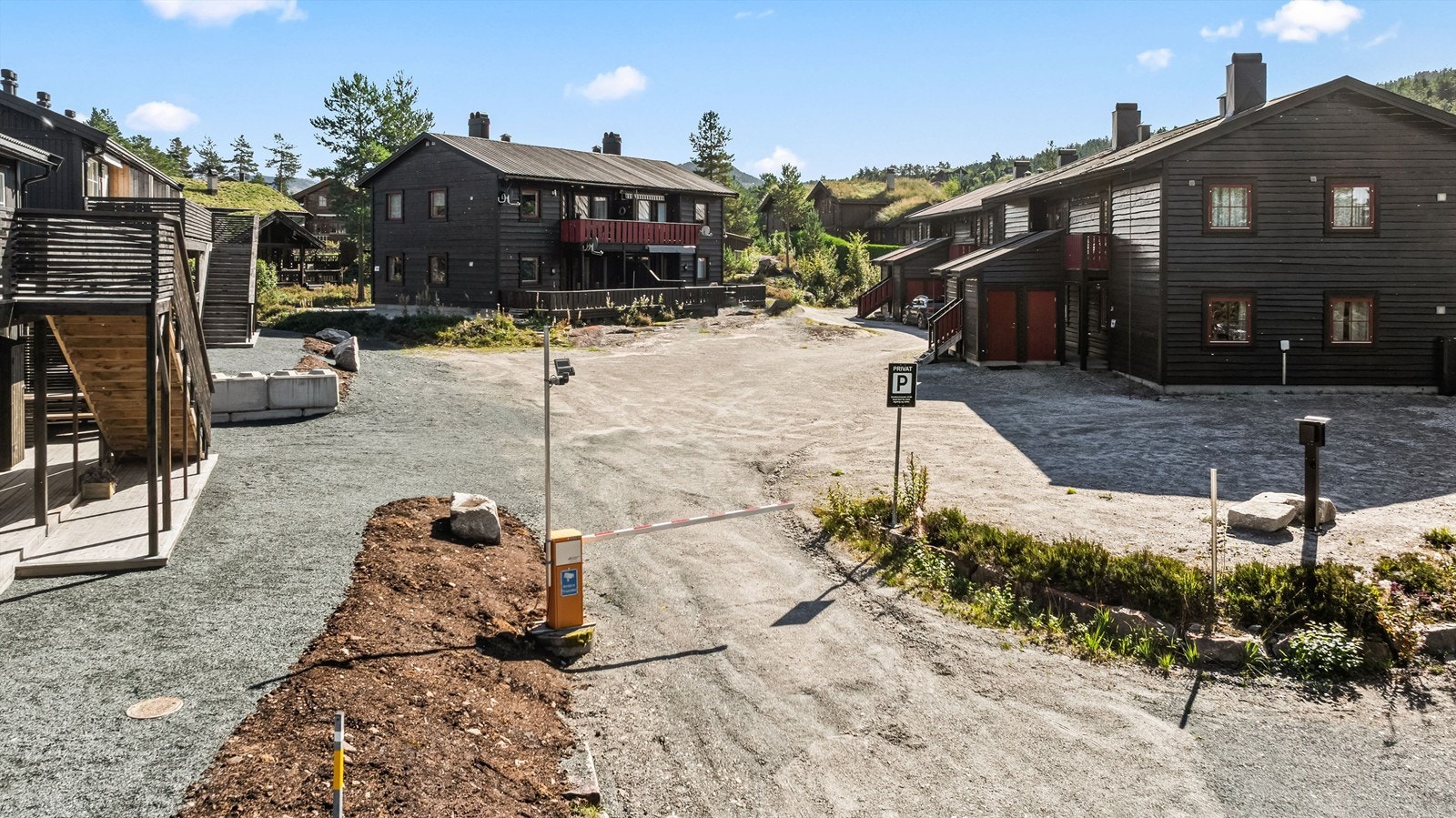 Området er sperret med bom Galleribilde