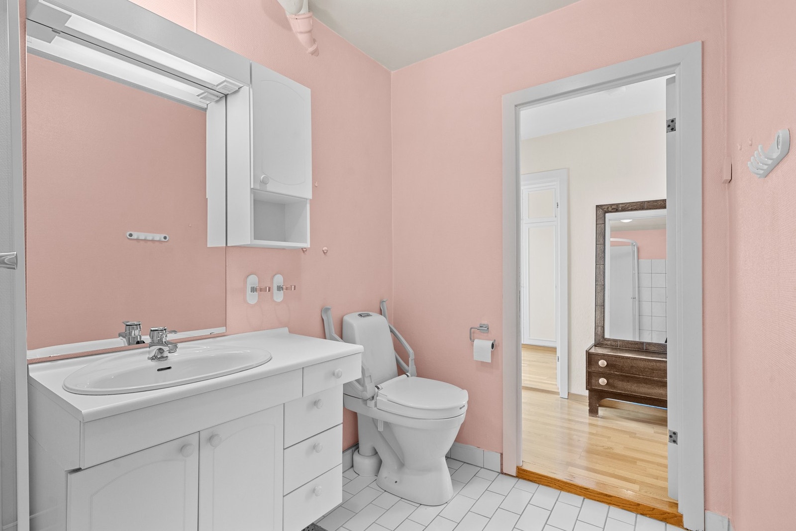 Rommet er romslig og har god plassering i leiligheten Galleribilde