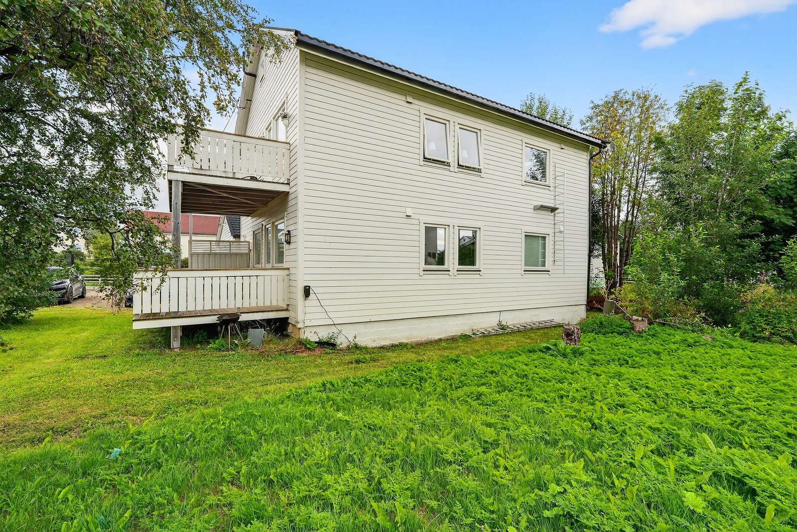 Velkommen til Engstien 2 - en innholdsrik eiendom sentralt i Vadsø! Foto: Thomassen Friluft Galleribilde