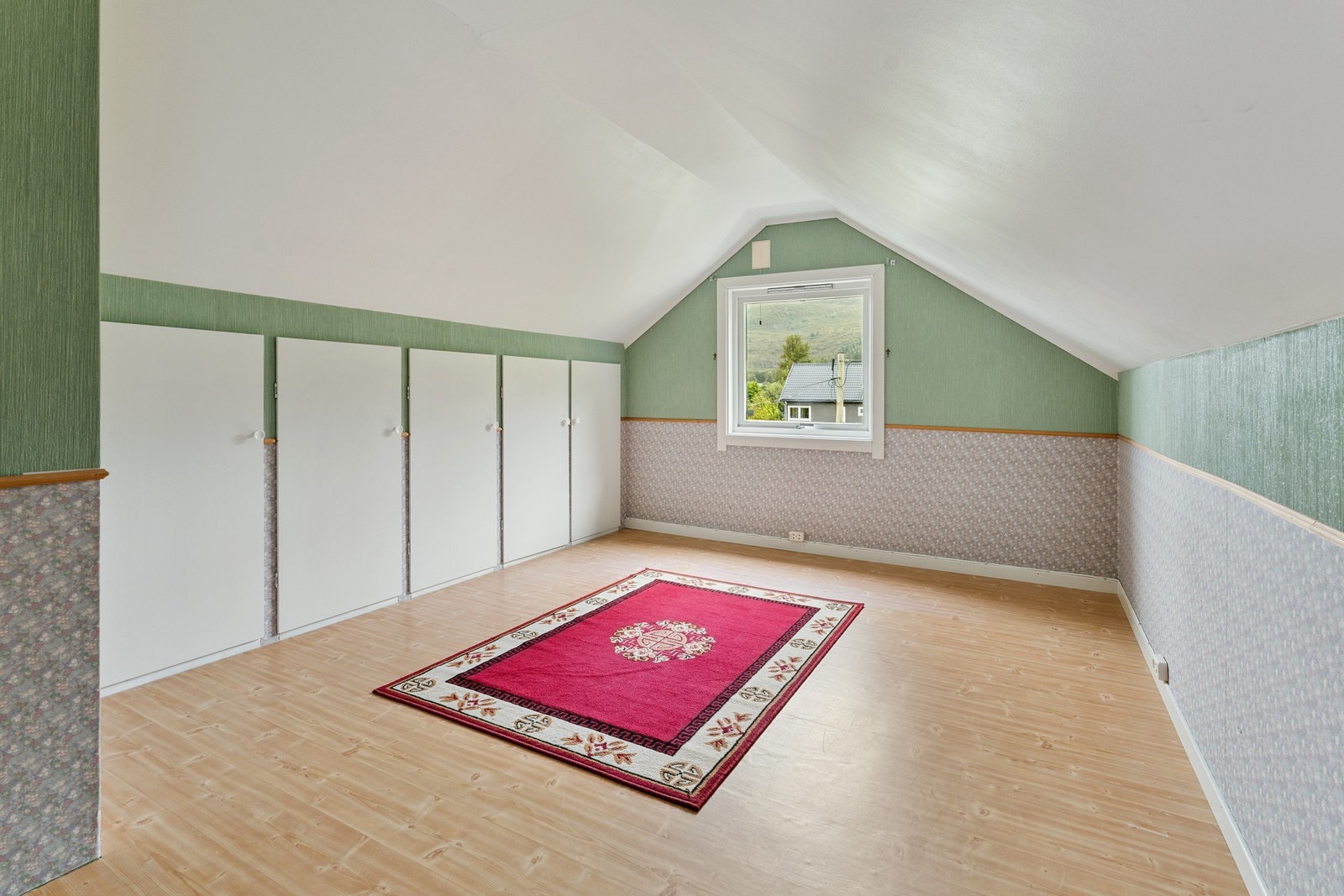 Loftsrom. Det foreligger ikke byggetegninger av loftet. Galleribilde