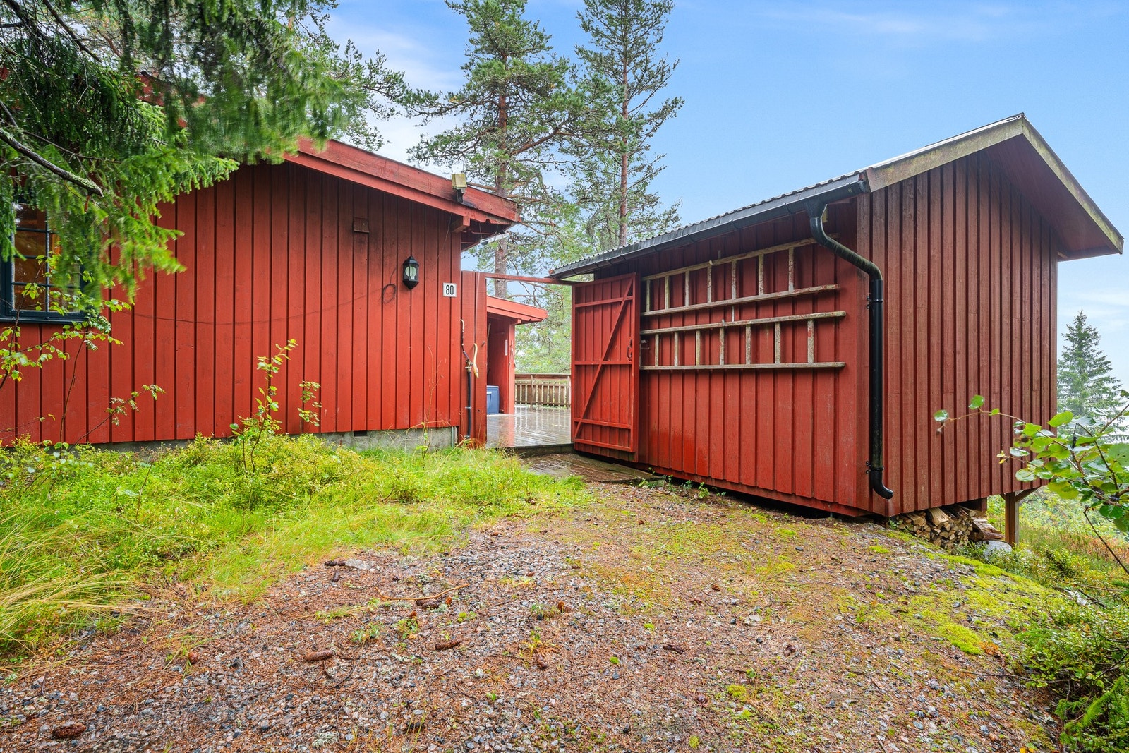 Inngang til hytta Galleribilde