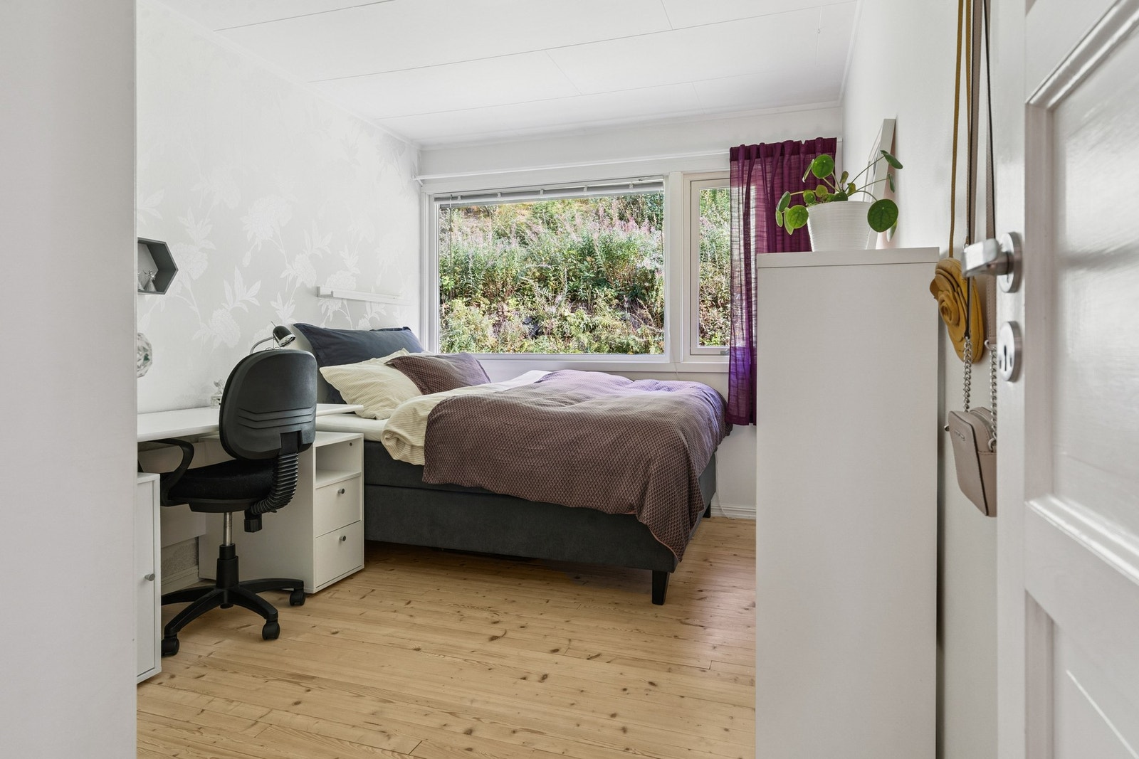 Soverom 2 ved gang/bad Galleribilde