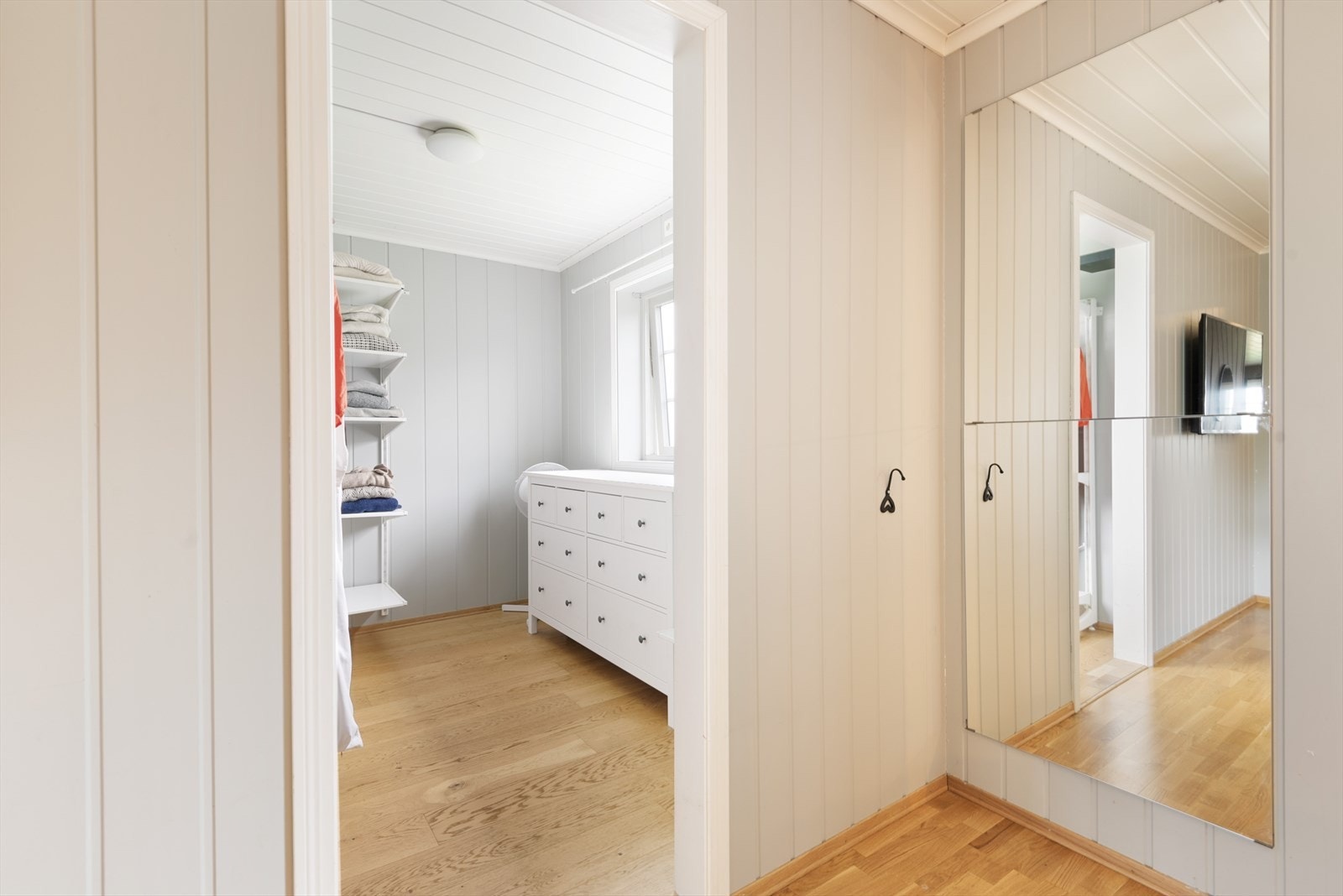 Soverom II, evt walk-in-closet Galleribilde