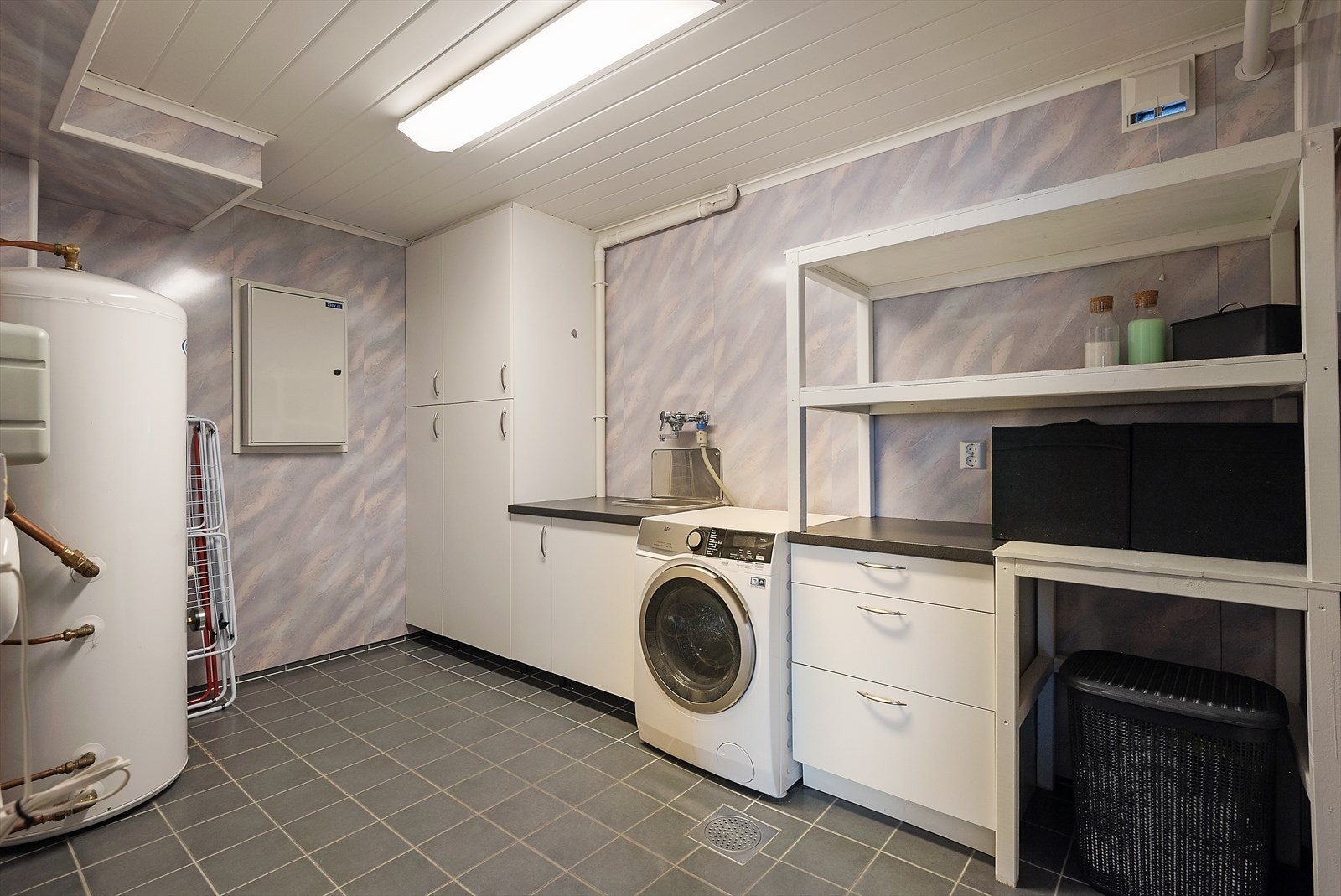 Vaskerom i underetasjen. Galleribilde