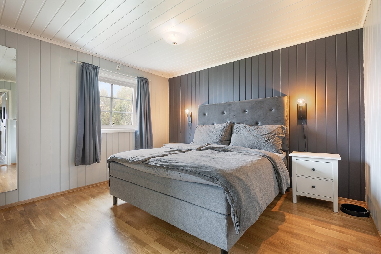 Soverom I Galleribilde