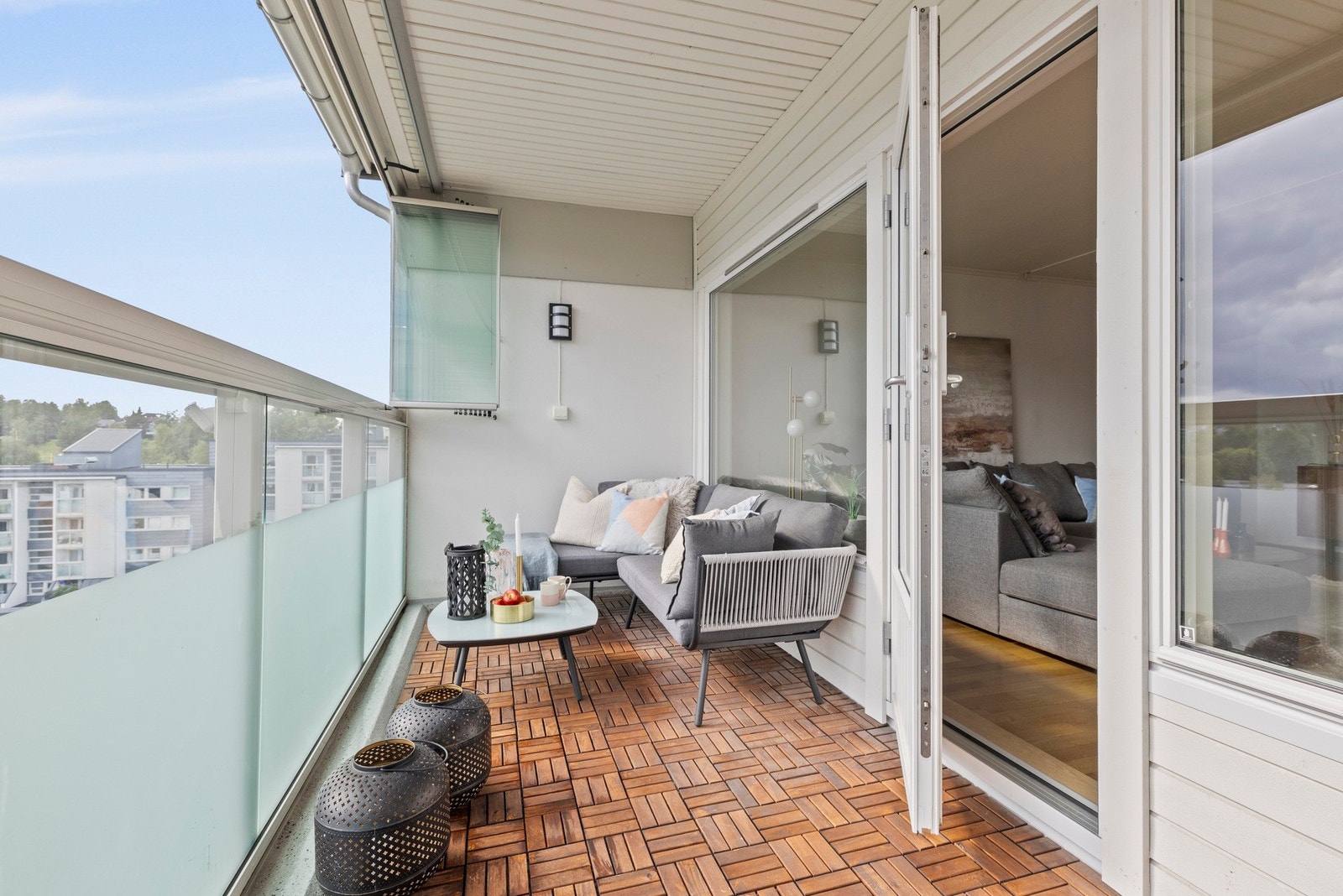 Balkongen er på ca. 9,5 m² og vender mot syd Galleribilde