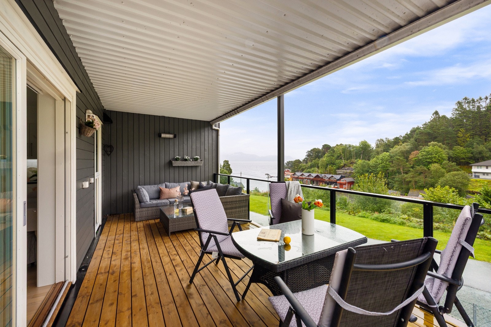 Varmelampe på altanen for ekstra komfort. Galleribilde