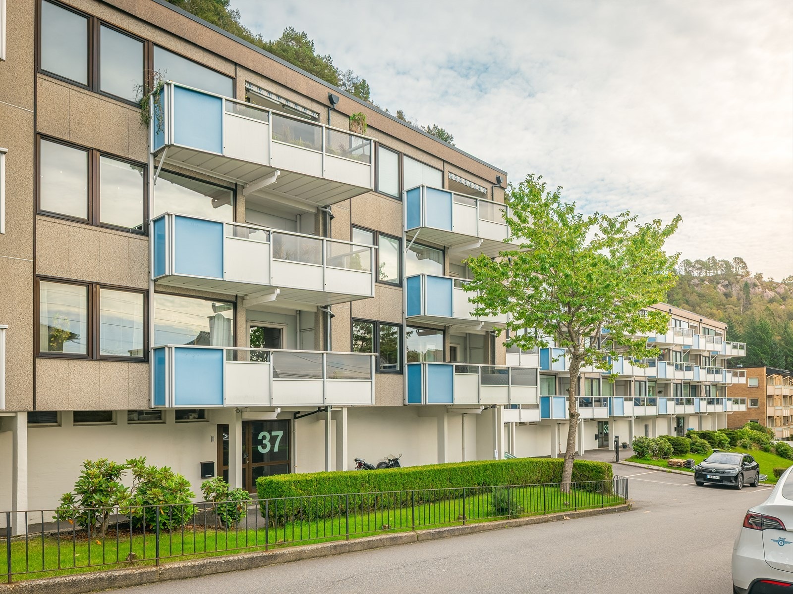 Leiligheten har en flott beliggenhet i Øyjordsveien i Ytre Sandviken. Galleribilde