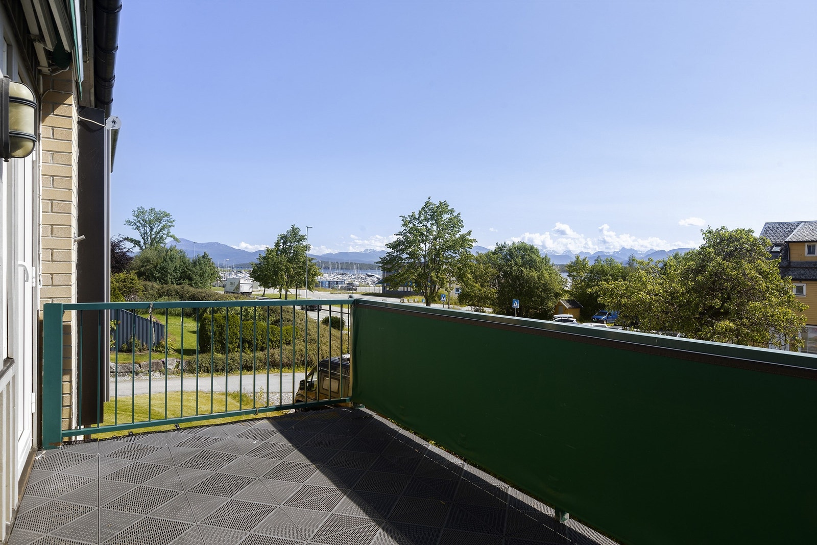 Veranda med utsikt over Retiro småbåthavn Galleribilde